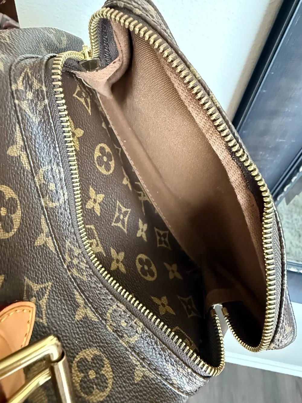 Authentic Louis Vuitton Classic Monogram Backpack GM — Excellent Condition!!